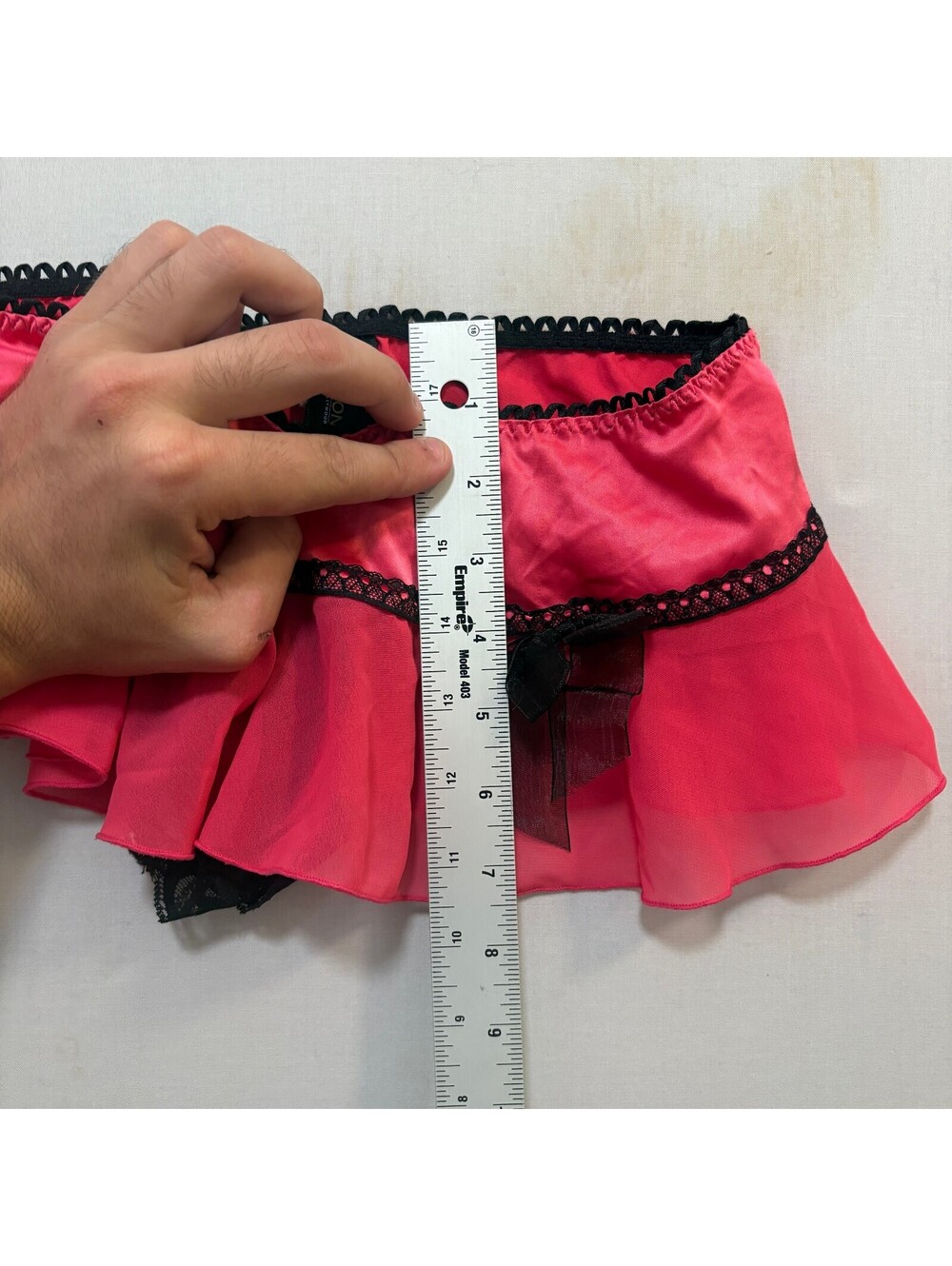 VTG Y2K Fredericks Of Hollywood Lace Trim Bow Mini Skirt Women's S Pink Grunge - Picture 6 of 6